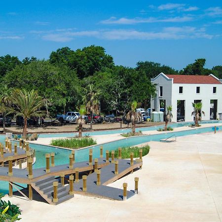 Centennial Plaza Resort Gulfport Ngoại thất bức ảnh