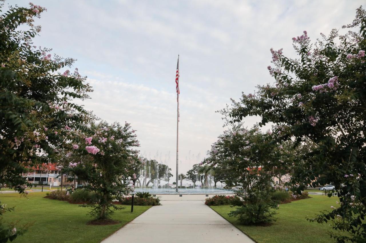 Centennial Plaza Resort Gulfport Ngoại thất bức ảnh